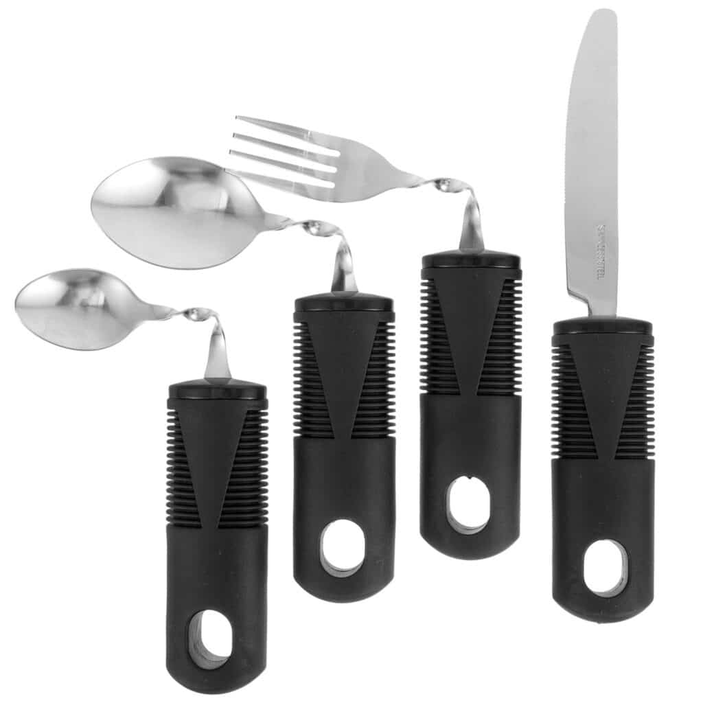 Lot de Couverts de Cuisine Ergonomiques et Pliables en Acier Inoxydable sur fond blanc