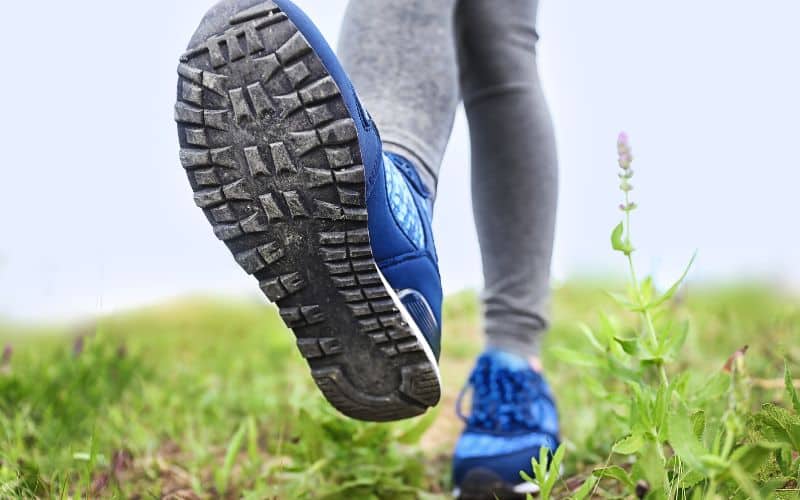 Avantages des semelles ergonomiques pour la santé des pieds Avantages des semelles ergonomiques pour la santé des pieds Innovation avantages semelles ergonomiques sante pieds 4