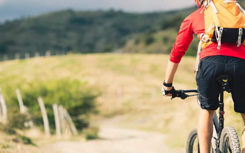 Qu'est-ce qu'un couvre selle ergonomique en gel et comment choisir le bon modèle ? Qu'est-ce qu'un couvre selle ergonomique en gel et comment choisir le bon modèle ? Transport couvre selle ergonomique gel comment choisir bon modele 2