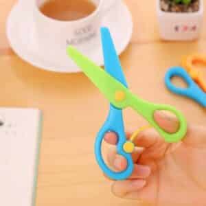 Ciseau Ergonomique Coloré Pratique à Tête Ronde