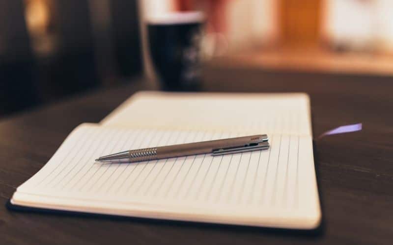 Écrivez Sans Douleur : Le Stylo Ergonomique Transforme Votre Expérience d'Écriture Écrivez Sans Douleur : Le Stylo Ergonomique Transforme Votre Expérience d'Écriture Bureautique ecrivez sans douleur stylo ergonomique transforme experience ecriture 1