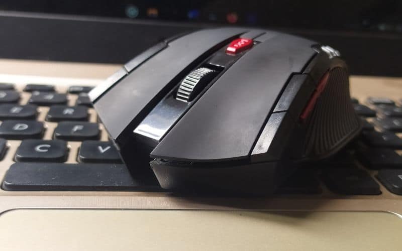 5 astuces pour améliorer son confort au travail 5 astuces pour améliorer son confort au travail Bureautique 5 astuces ameliorer confort travail 1