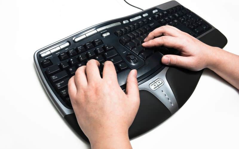 L’ergonomie au travail : une solution pour réduire l’absentéisme ? L’ergonomie au travail : une solution pour réduire l’absentéisme ? Innovation ergonomie travail solution reduire absenteisme 7